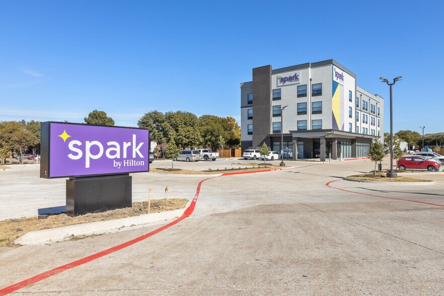 More Photos Of 5356 Roan Rd, Garland Hotel For Sale