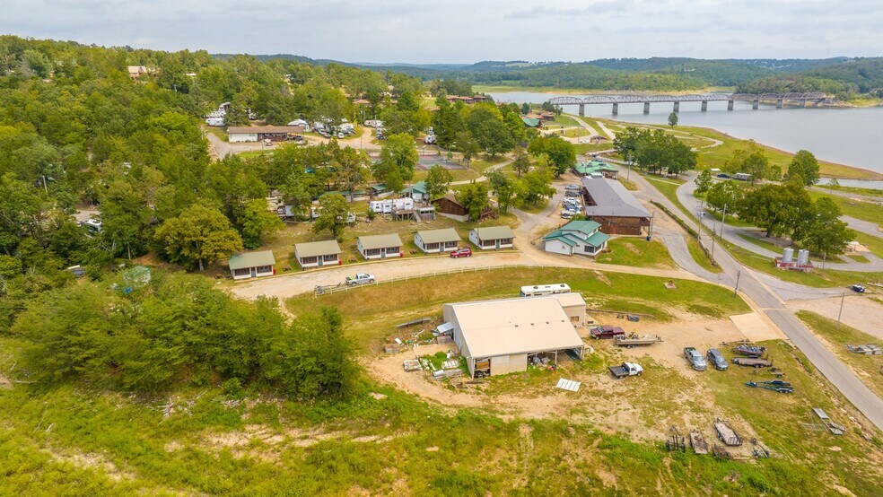 More Photos Of 509 LB Cook Memorial Dr, Theodosia Hotel For Sale