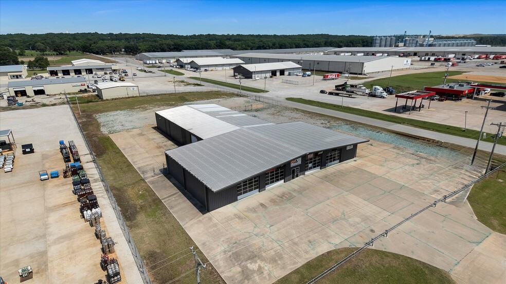 More Photos Of 6311 AR-1 SOUTH, Jonesboro General Retail For Sale