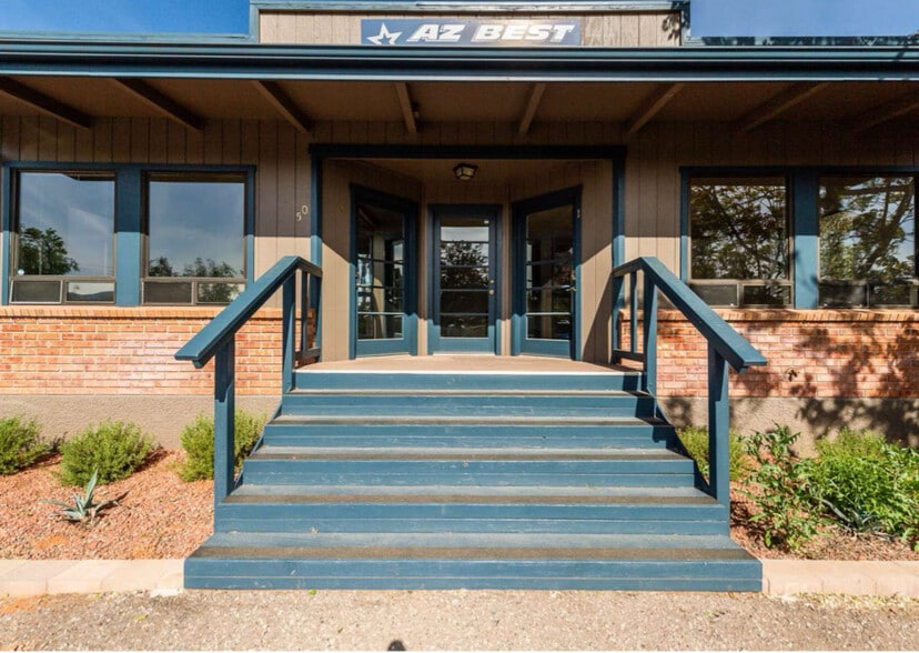 More Photos Of 50 Stutz Bearcat Dr, Sedona Specialty For Sale