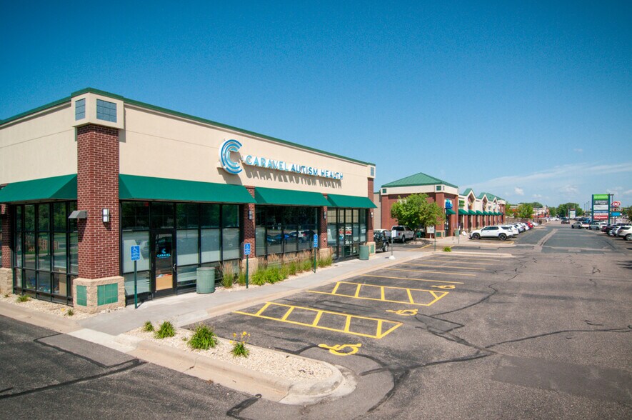 Primary Photo Of 3401 NW Round Lake Blvd, Anoka General Retail For Lease