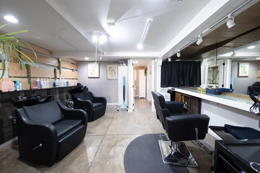 More Photos Of , Reno General Retail For Sale