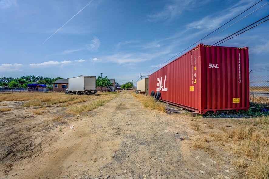 More Photos Of 5915 Weepatch Hwy, Bakersfield Land For Sale