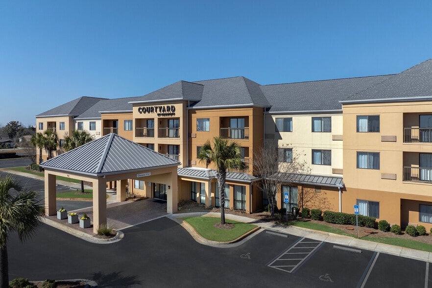 More Photos Of 905 E 23rd Pl, Panama City Hotel For Sale