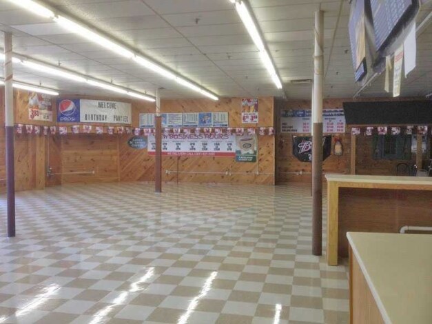 More Photos Of 239 Main St, Old Town Restaurant For Lease