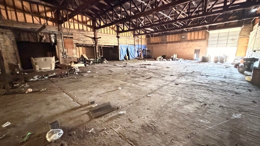 More Photos Of 777 S Franklin St, Wilkes-Barre Warehouse For Sale