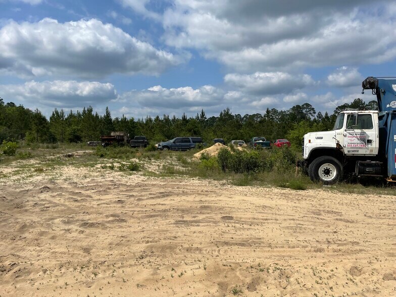 More Photos Of 425 Old River Rd, Bloomingdale Land For Sale