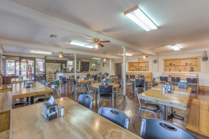 More Photos Of 29301 Hwy 82 Hwy, Park Hill Restaurant For Sale