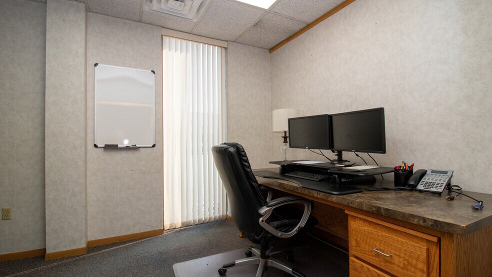 More Photos Of 214 2nd St, Brokaw Loft Creative Space For Sale