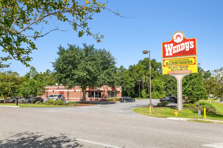 More Photos Of 551015 US 1 Hwy, Hilliard Restaurant For Sale