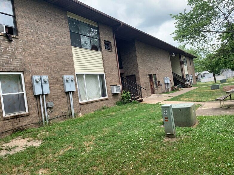 More Photos Of 212 W Ruby St, Conway Apartments For Sale