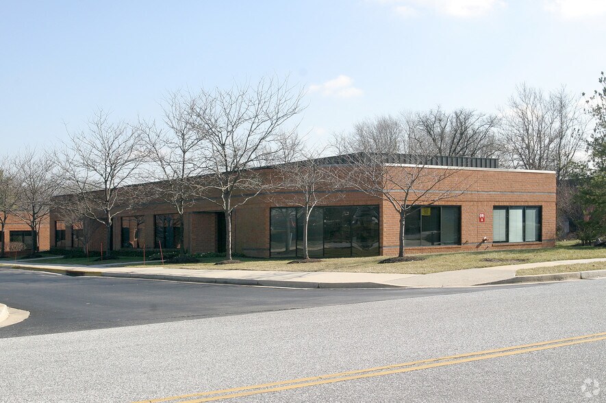 More Photos Of 1343 Ashton Rd, Hanover Office For Lease