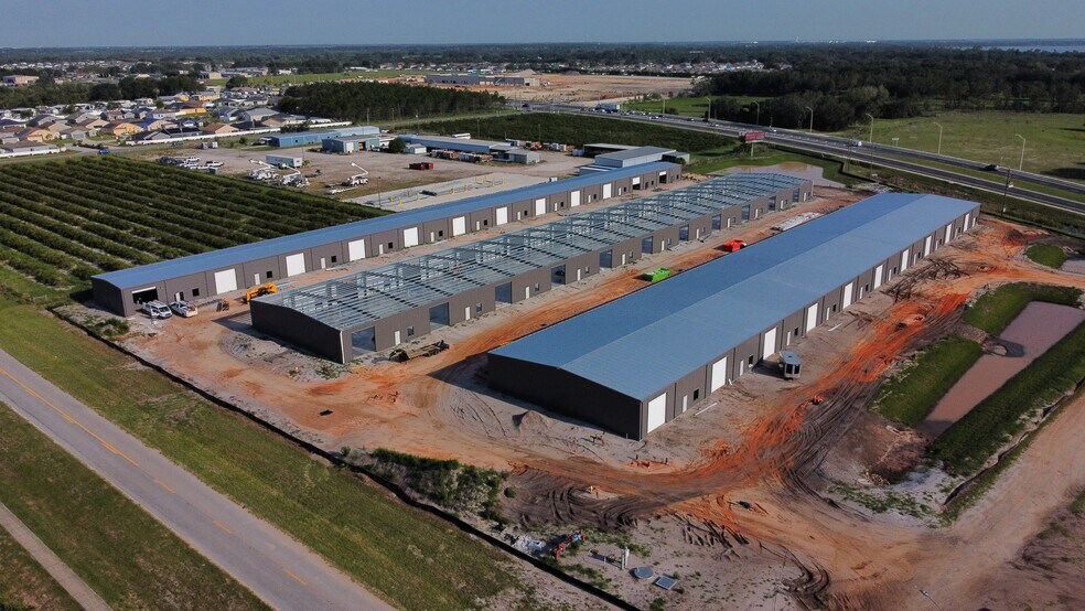More Photos Of 4900 Dundee Rd, Winter Haven Light Manufacturing For Lease