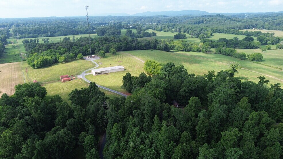 More Photos Of 3922 Highway 2, Cohutta Flex For Sale
