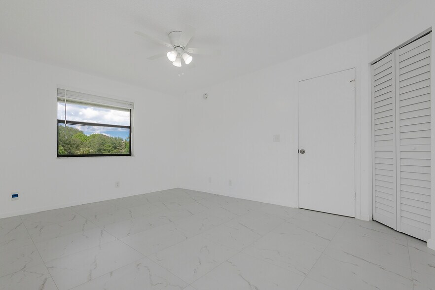 More Photos Of 10675-10687 Royal Palm Blvd, Coral Springs Apartments For Sale
