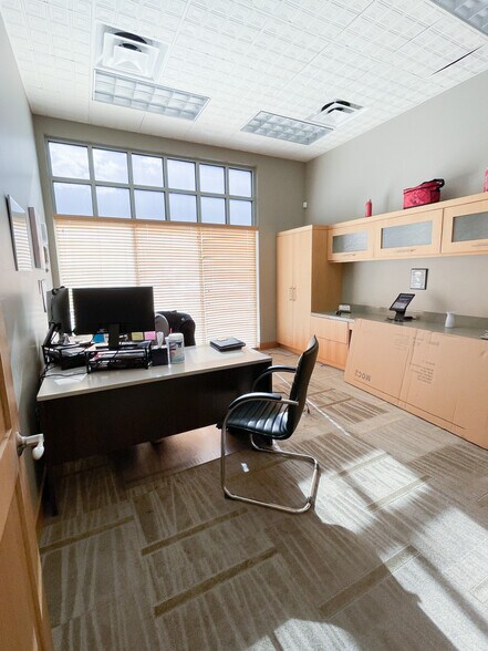 More Photos Of 1215 N 500 W, Provo Storefront For Lease