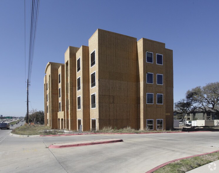 More Photos Of 13087 Research Blvd, Austin Hotel For Sale