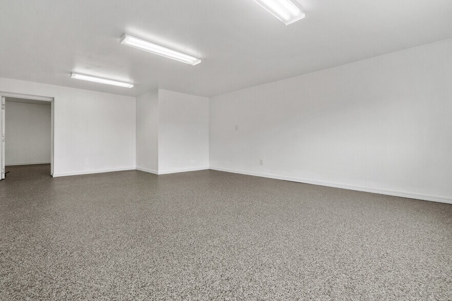 More Photos Of 1227 Deeds Ave, Dayton Warehouse For Lease