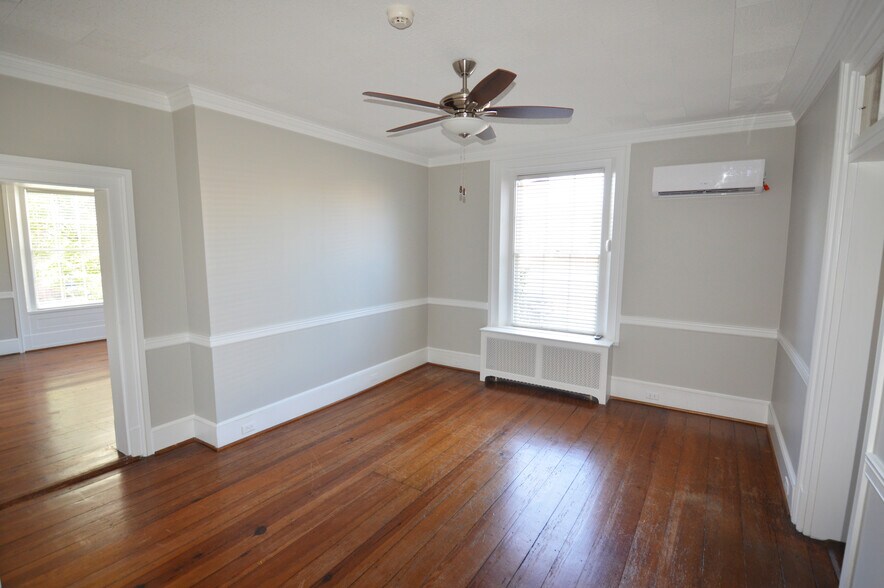 More Photos Of 235 S Church St, Winston-Salem Office For Lease