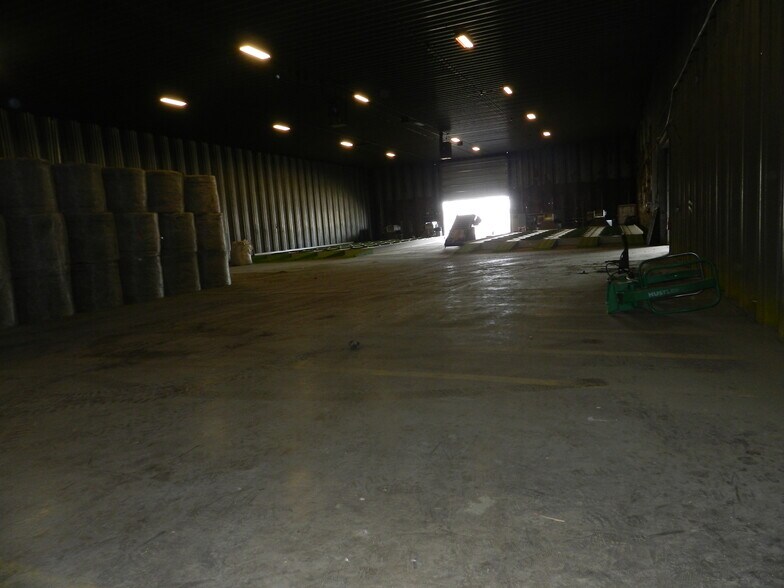 More Photos Of 430 W 8th St, Delta Unknown For Lease