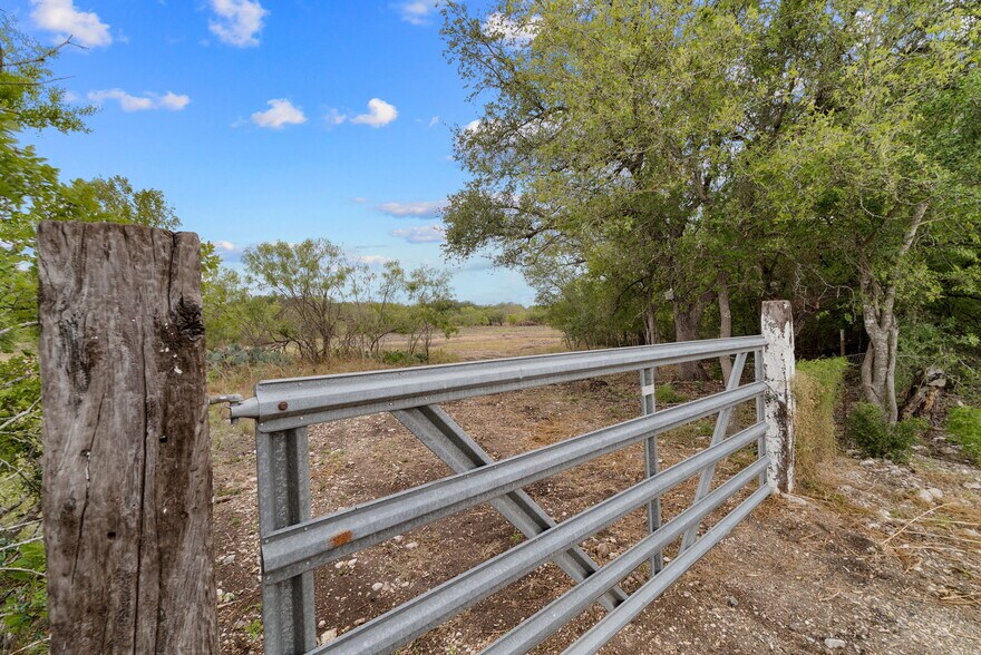 More Photos Of 00 Hwy 90 w, Castroville Land For Sale
