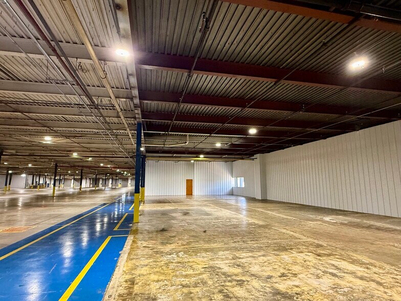 More Photos Of 13343 Interstate 20 E, Tyler Warehouse For Lease