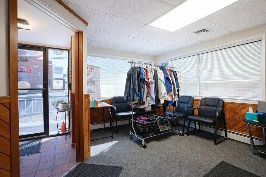 More Photos Of 403 E First St, Trinidad Office For Sale