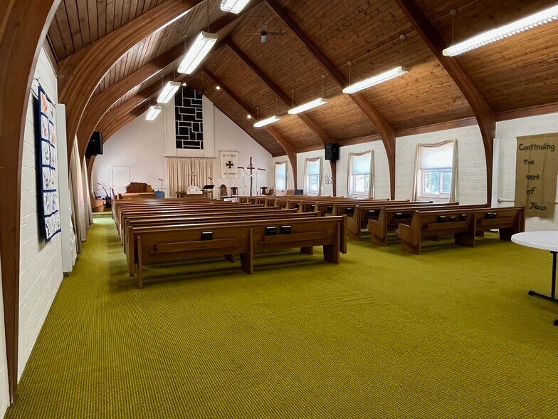 More Photos Of 1717 E Sugnet Rd, Midland Religious Facility For Sale