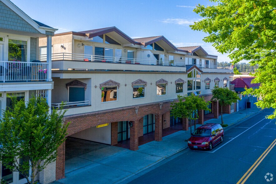 More Photos Of 110 3rd Ave, Edmonds Office For Lease