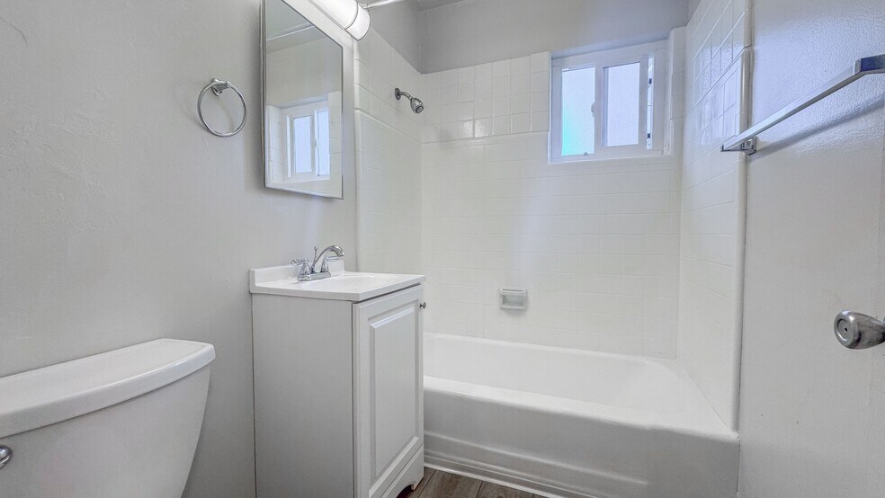 More Photos Of 4869 Pine St, La Mesa Apartments For Sale