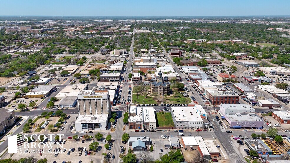 More Photos Of 101 N Austin St, Denton Loft Creative Space For Lease