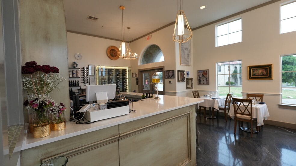 More Photos Of 6675 Mediterranean Dr, McKinney Restaurant For Sale
