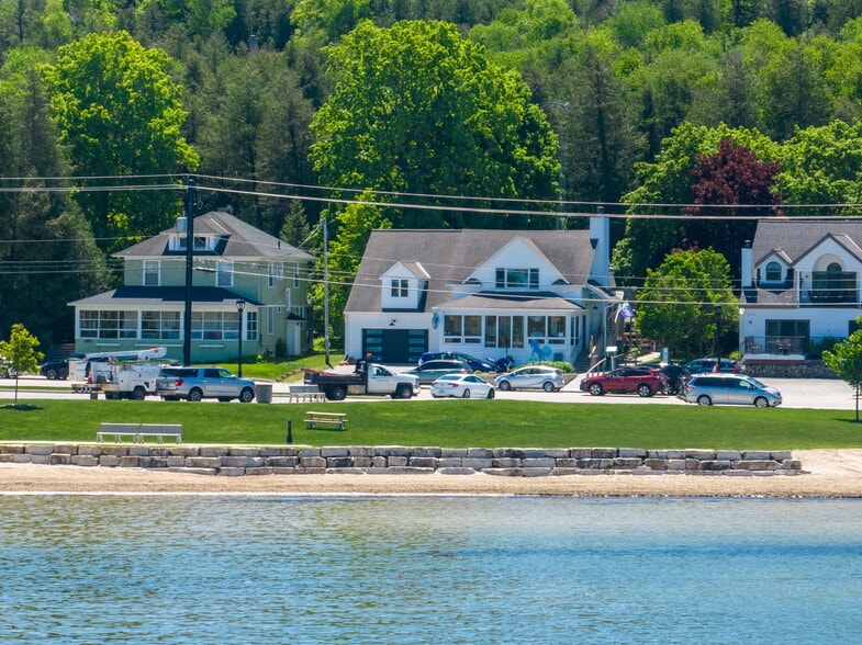 More Photos Of 4113 Main St, Fish Creek Storefront Retail Residential For Sale