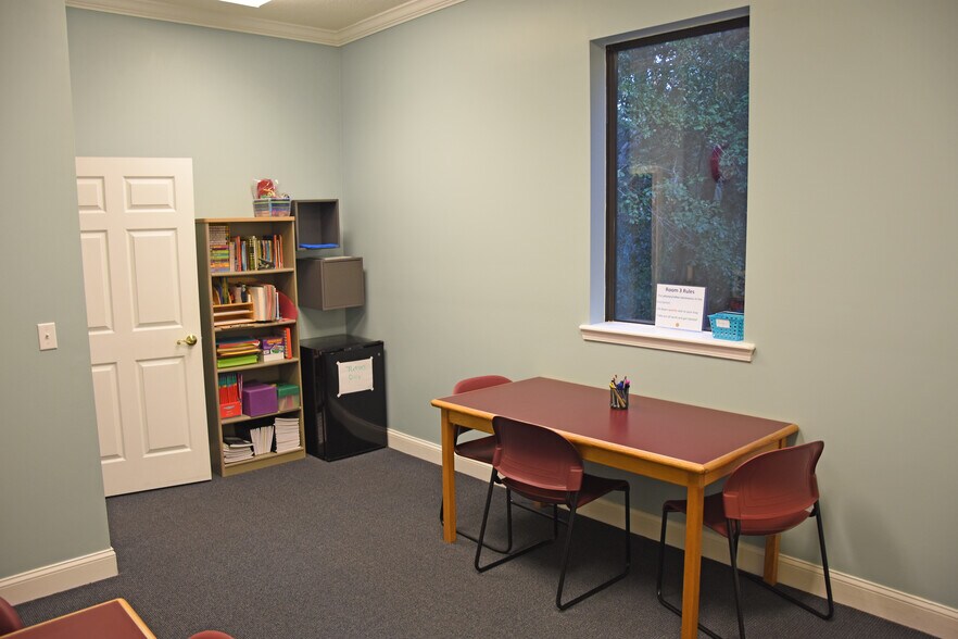 More Photos Of 1629 Race Track Rd, Jacksonville Loft Creative Space For Lease