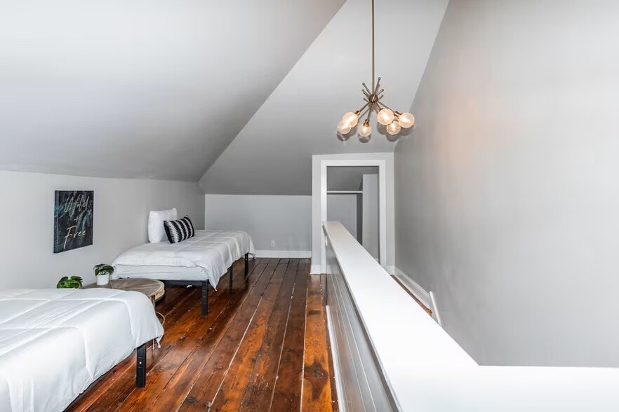 More Photos Of 5114 Dodge St, Omaha Apartments For Sale