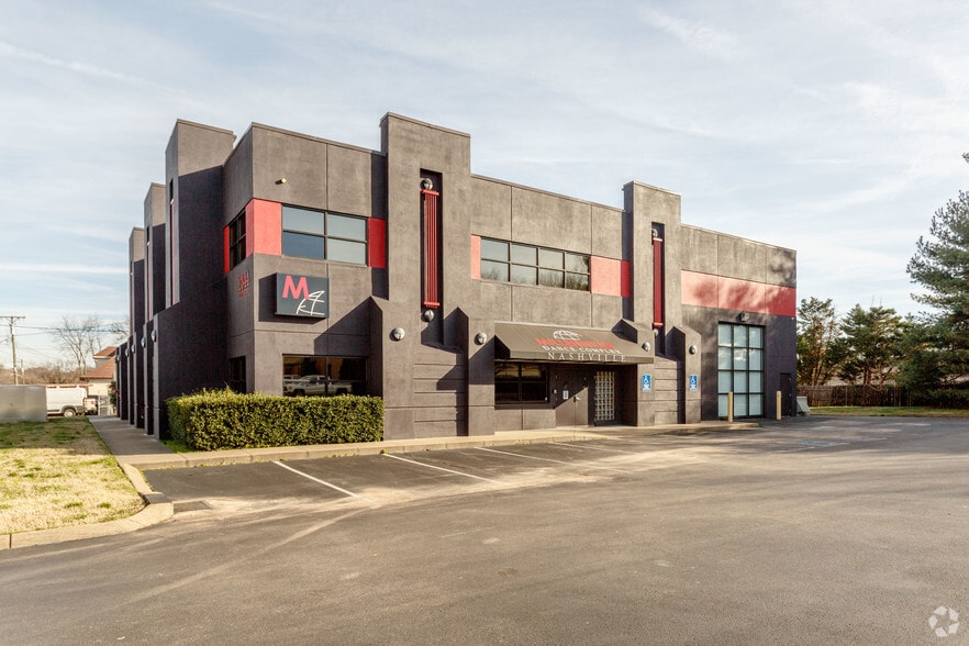 More Photos Of 2844 Logan St, Nashville Light Distribution For Sale