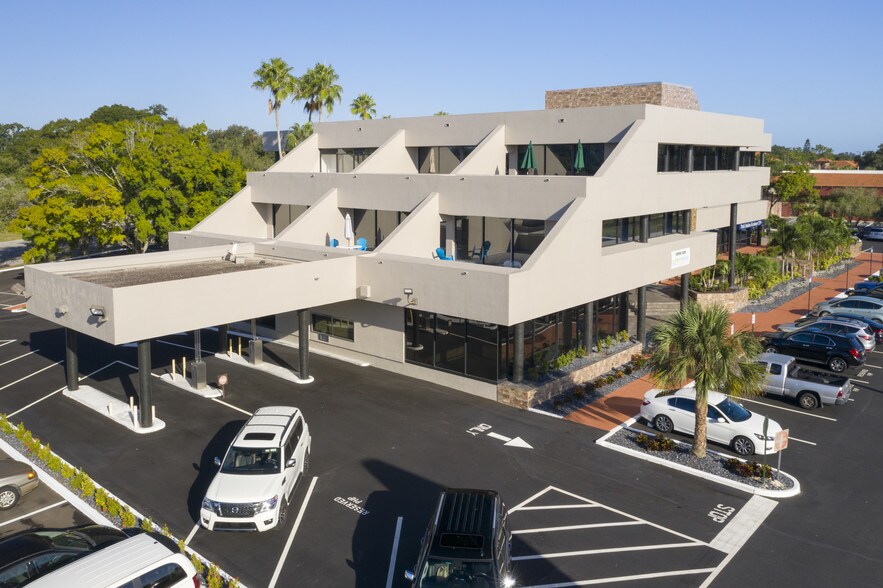 More Photos Of 34650 N US Highway 19, Palm Harbor Office For Lease