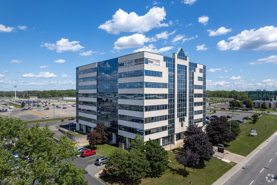 More Photos Of 101 Boul Roland-Therrien, Longueuil Office For Lease