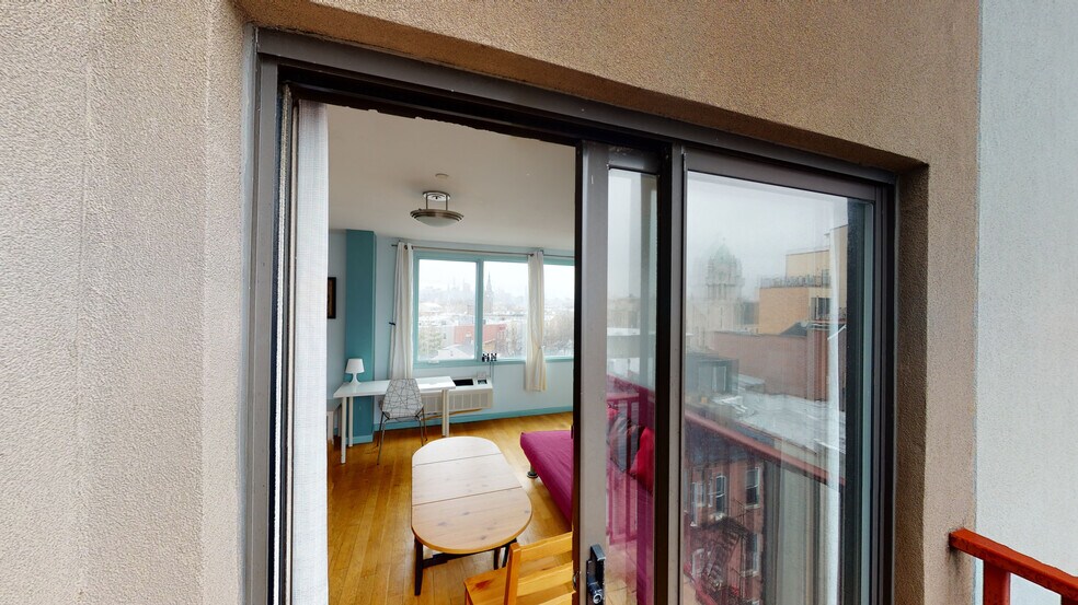 More Photos Of 518 Meeker Ave, Brooklyn Apartments For Sale