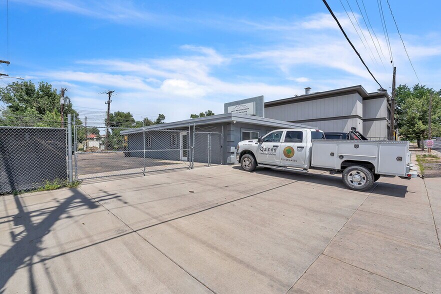 More Photos Of 2128 E Bijou St, Colorado Springs Freestanding For Lease