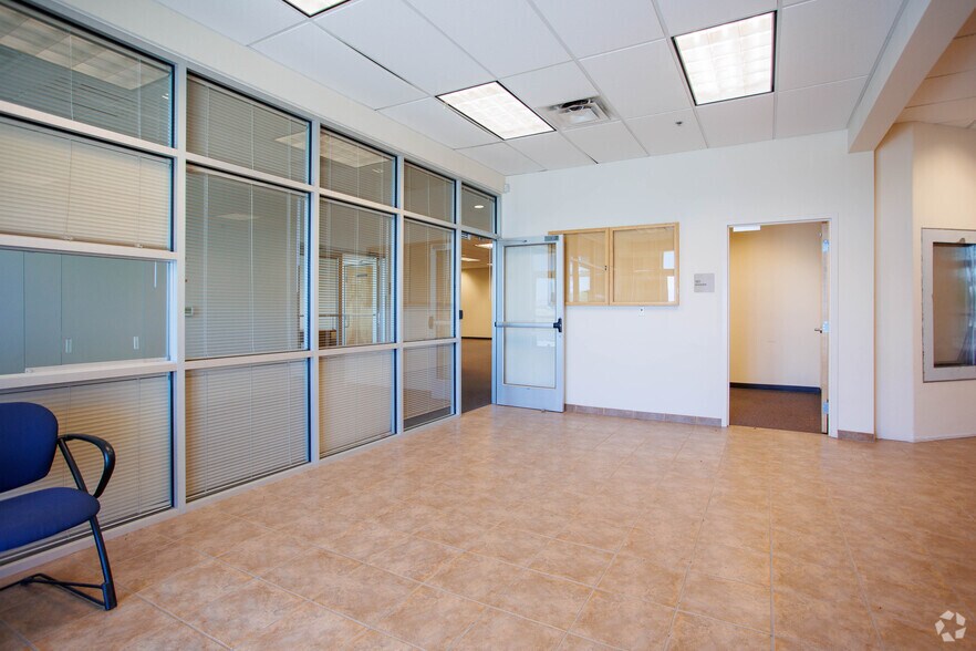 More Photos Of 1300 Desert Willow Rd, Los Lunas Manufacturing For Sale