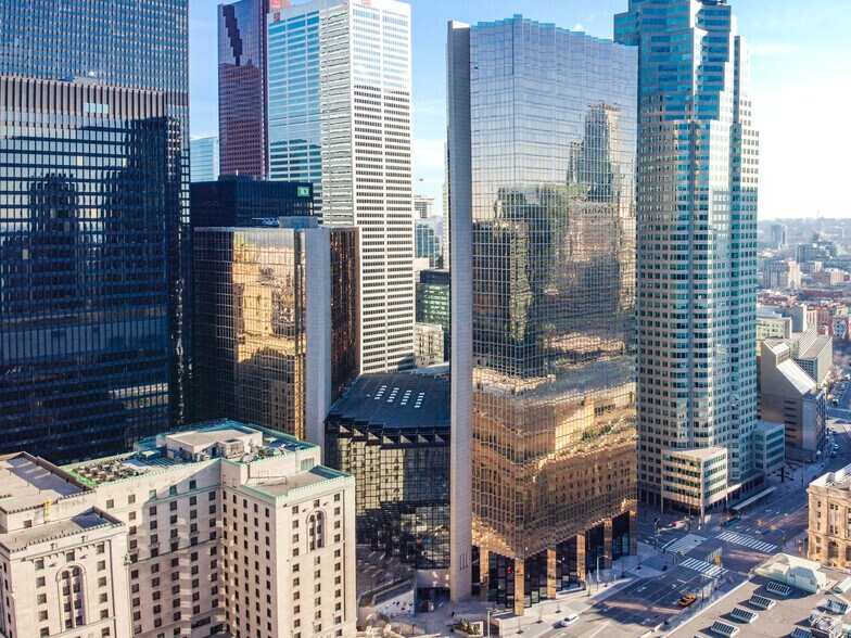 More Photos Of 200 Bay St, Toronto General Retail For Lease