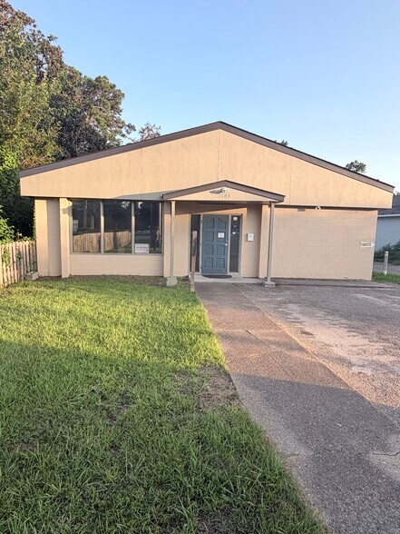 Primary Photo Of 1105 W Tharpe St, Tallahassee Freestanding For Lease