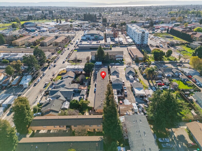 More Photos Of 16118-16152 Mateo St, San Leandro Apartments For Sale