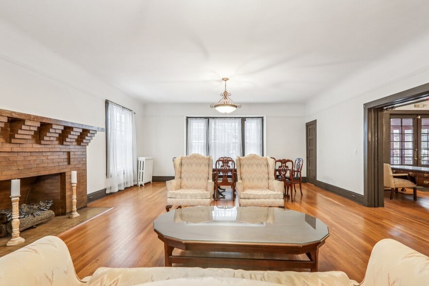 More Photos Of 375 Fairmount Ave, Jersey City Religious Facility For Sale
