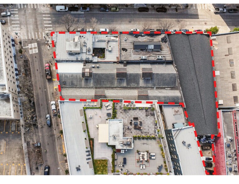 More Photos Of 755 Tchoupitoulas St, New Orleans Restaurant For Sale