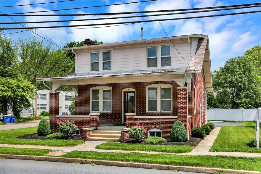 More Photos Of 27 S 34th St, Camp Hill Office For Lease