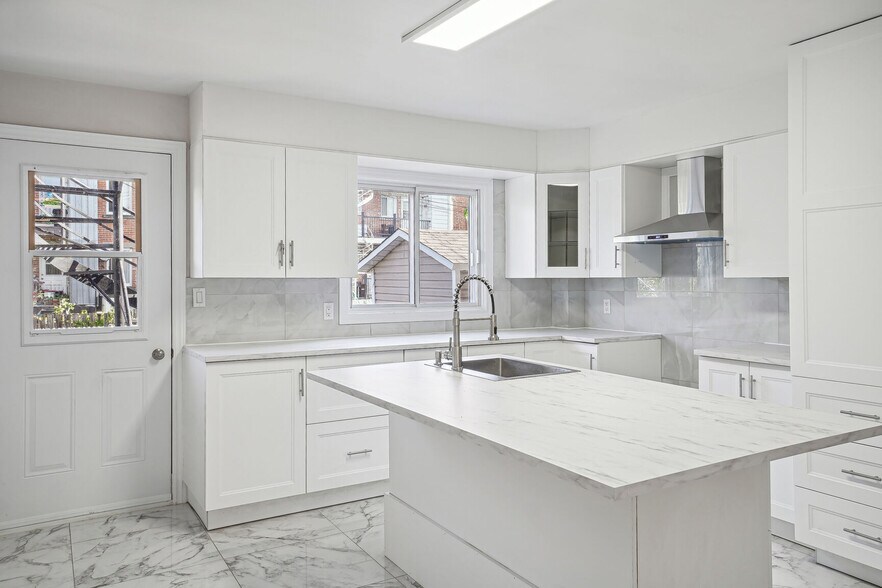 More Photos Of 9175 Av 9E, Montréal Apartments For Sale