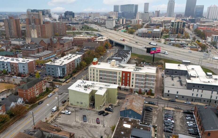 More Photos Of 601 E Jefferson St, Louisville Hospitality For Sale