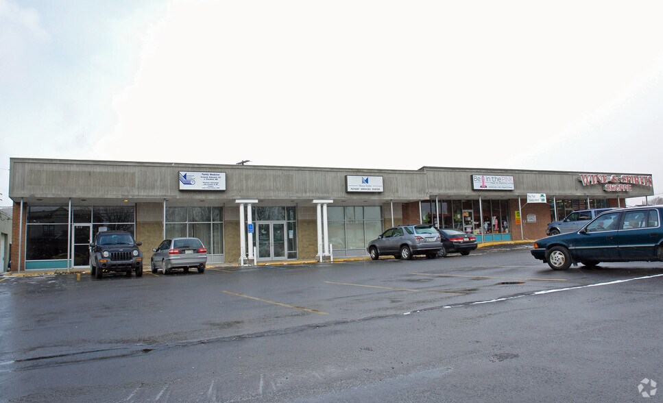 More Photos Of 305-323 S Main St, Old Forge General Retail For Lease